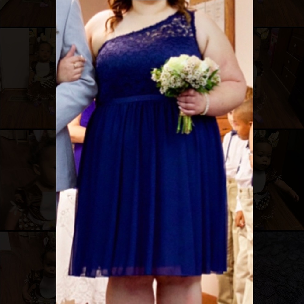 David’s Bridal navy blue bridesmaid dress